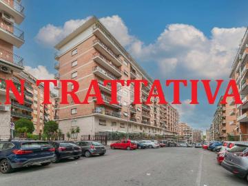 Appartamento in vendita a Roma RM