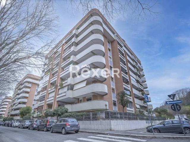 Appartamento in vendita a Roma RM