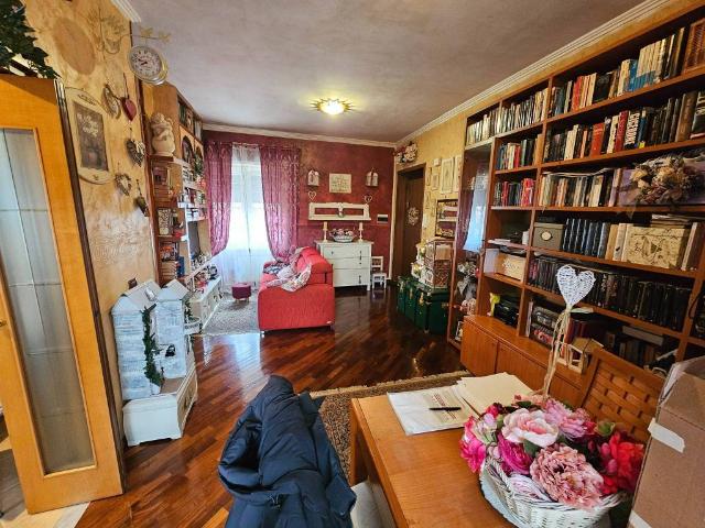 Appartamento in vendita a Roma RM