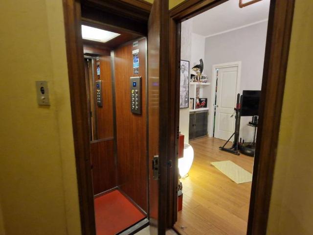 Appartamento in vendita a Roma RM
