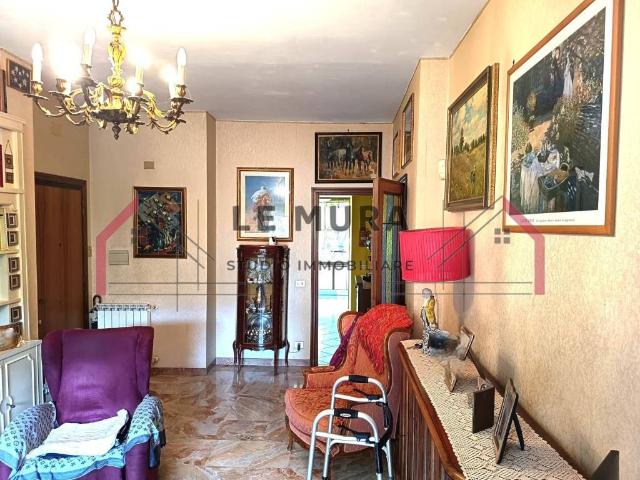 Appartamento in vendita a Roma RM