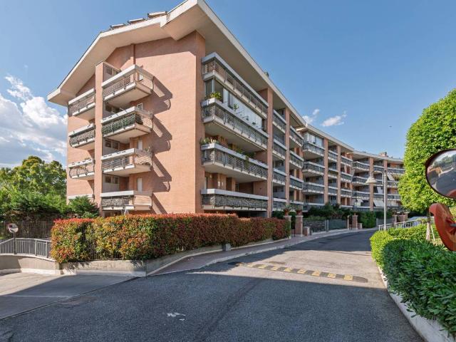 Appartamento in vendita a Roma RM