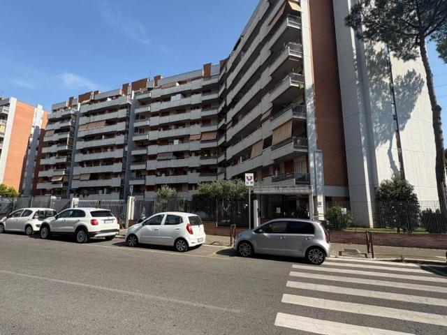 Appartamento in vendita a Roma RM