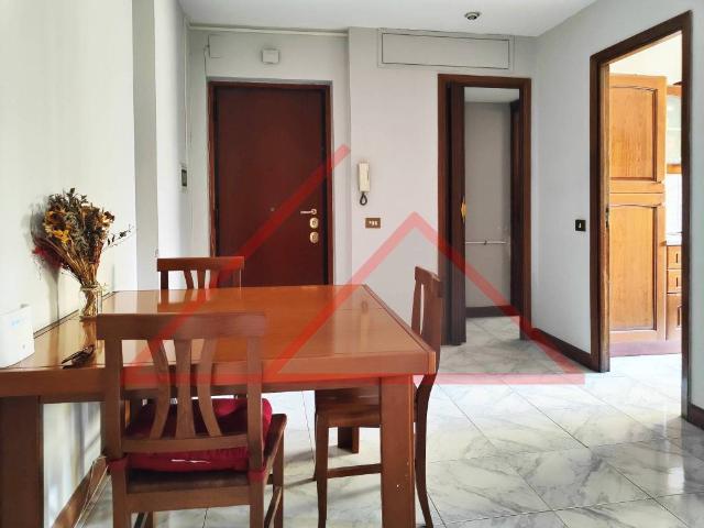 Appartamento in vendita a Roma RM