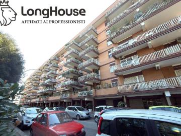 Appartamento in vendita a Roma RM