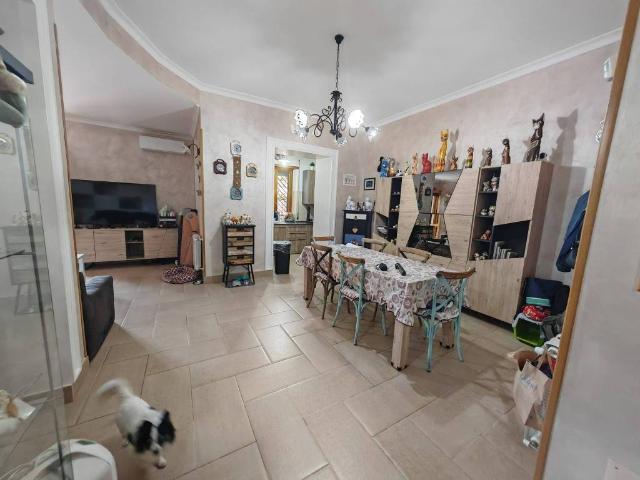 Appartamento in vendita a Roma RM