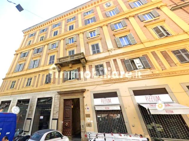 Appartamento in vendita a Roma RM