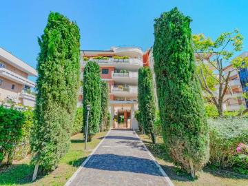 Appartamento in vendita a Roma RM