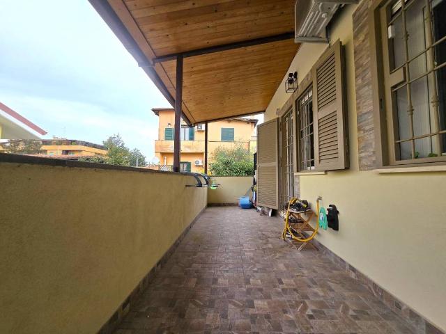 Appartamento in vendita a Roma RM