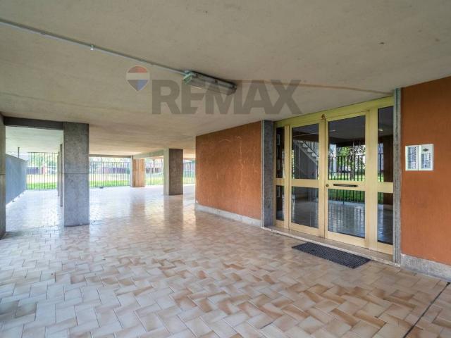 Appartamento in vendita a Roma RM