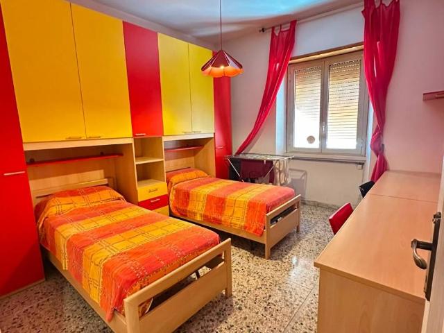 Appartamento in vendita a Roma RM