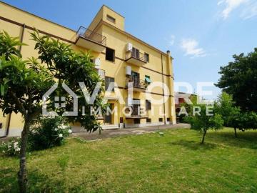 Appartamento in vendita a Roma RM