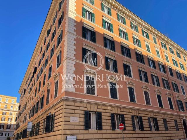 Appartamento in vendita a Roma RM