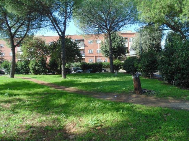 Appartamento in vendita a Roma RM