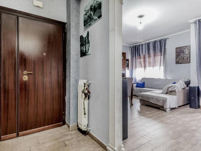 Appartamento in vendita a Roma RM