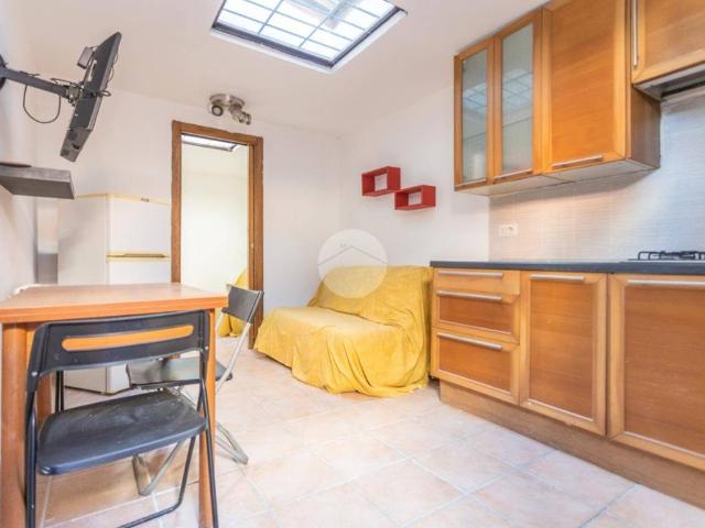 Appartamento in vendita a Roma RM