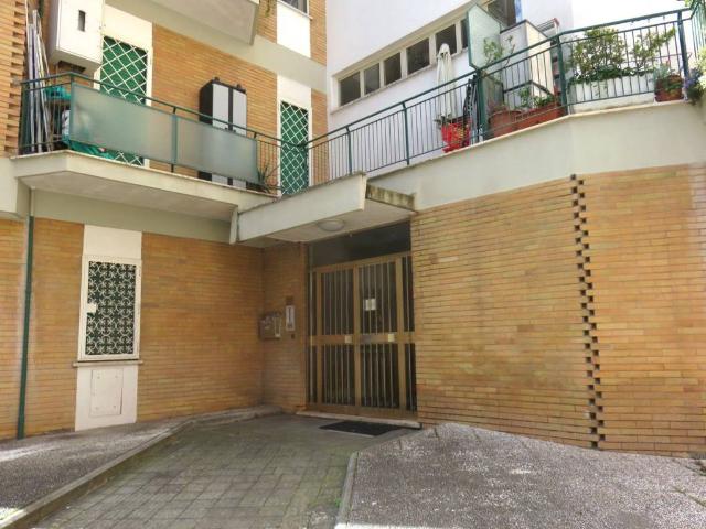 Appartamento in vendita a Roma RM