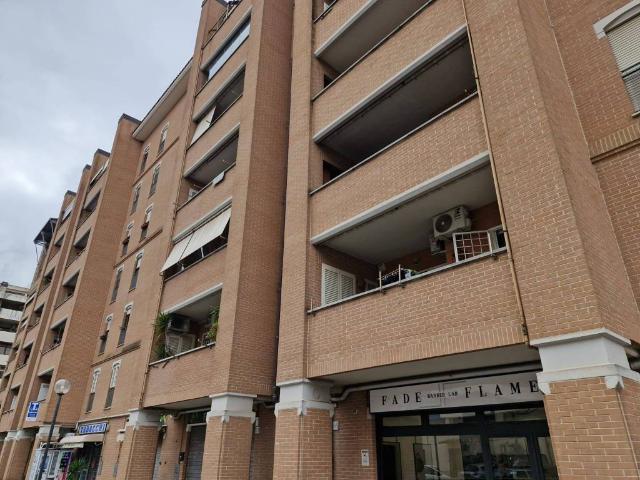 Appartamento in vendita a Roma RM