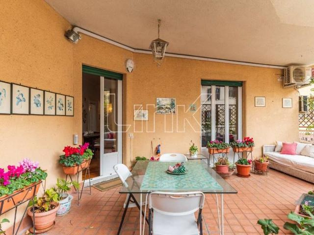 Appartamento in vendita a Roma RM