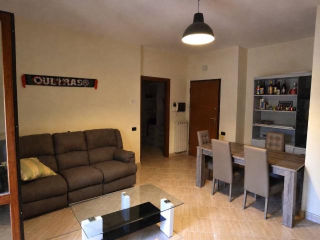 Appartamento in vendita a Roma RM