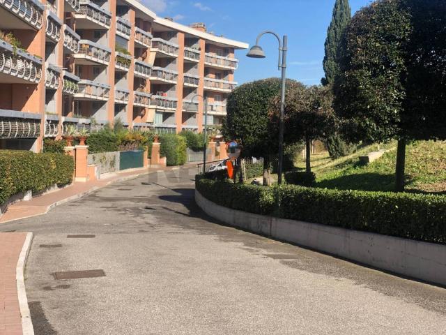 Appartamento in vendita a Roma RM