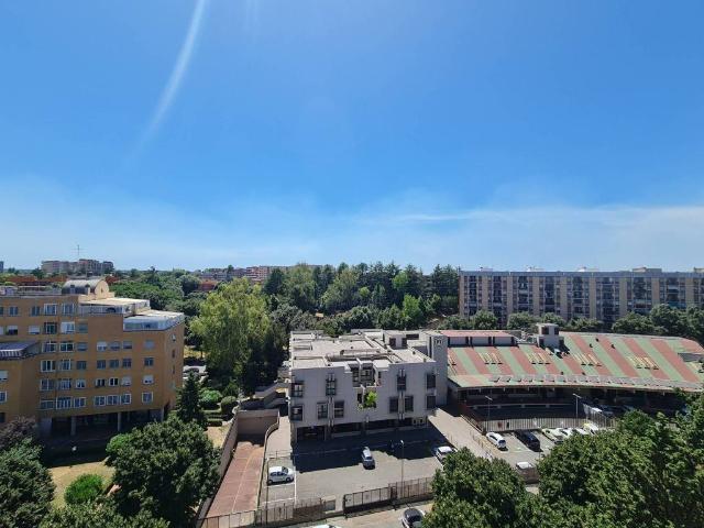 Appartamento in vendita a Roma RM