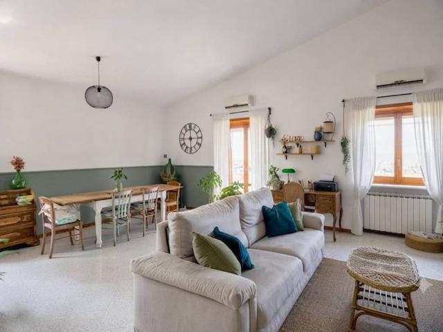 Appartamento in vendita a Roma RM