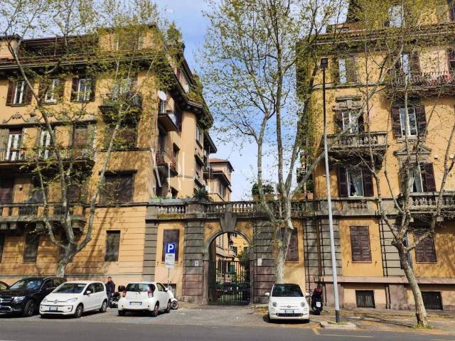 Appartamento in vendita a Roma RM