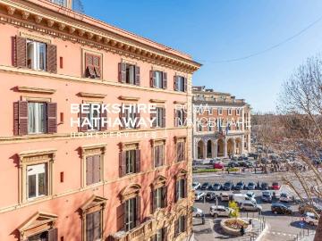 Appartamento in vendita a Roma RM
