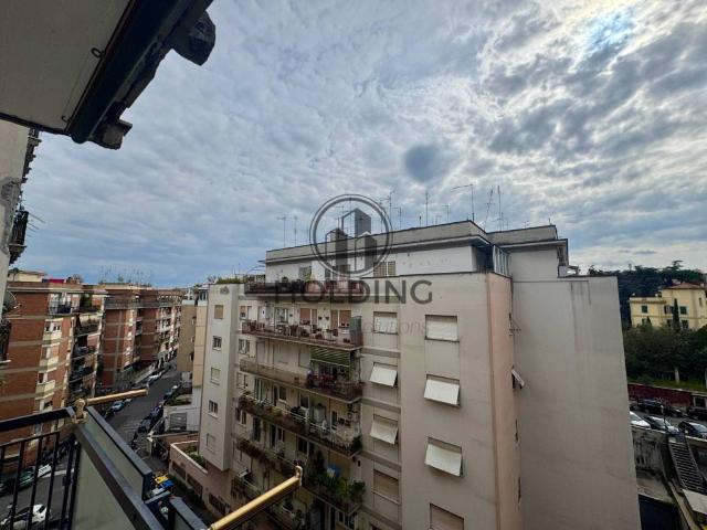 Appartamento in vendita a Roma RM