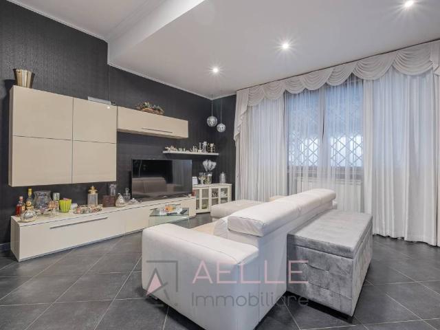Appartamento in vendita a Roma RM