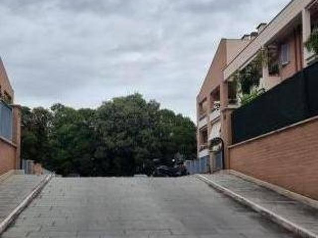 Appartamento in vendita a Roma RM