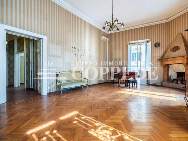 Appartamento in vendita a Roma RM