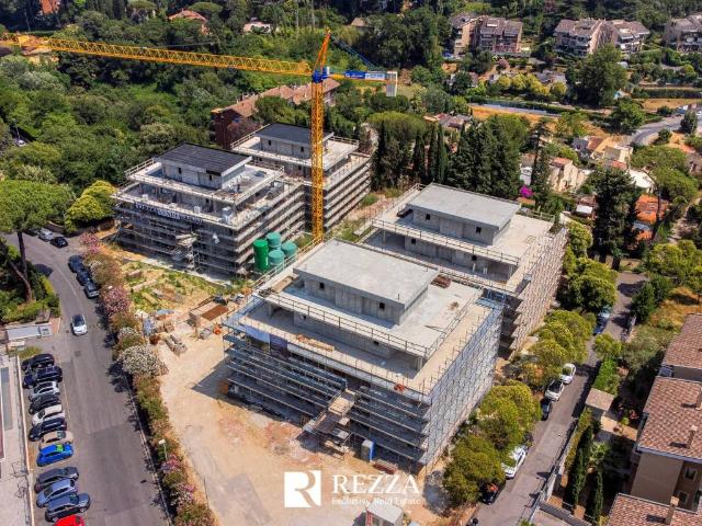 Appartamento in vendita a Roma RM
