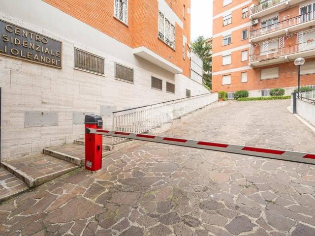 Appartamento in vendita a Roma RM