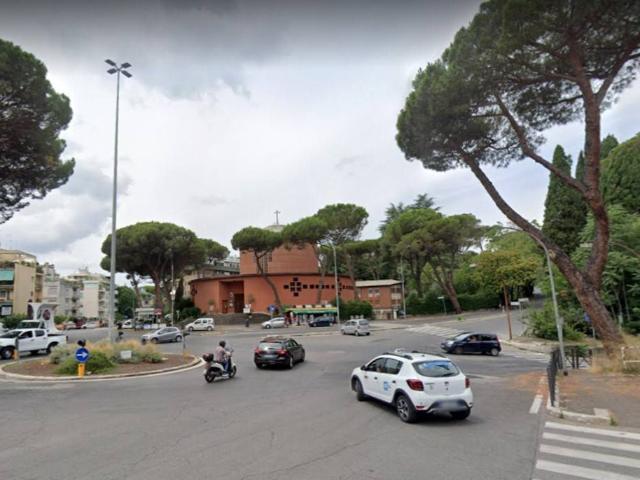 Appartamento in vendita a Roma RM