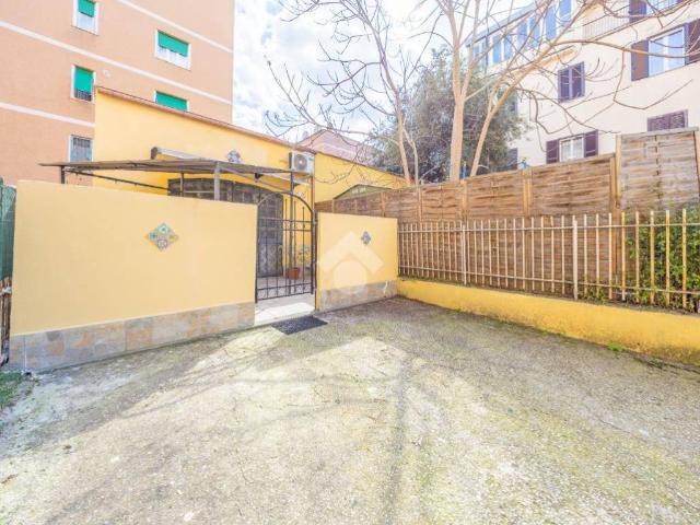 Appartamento in vendita a Roma RM