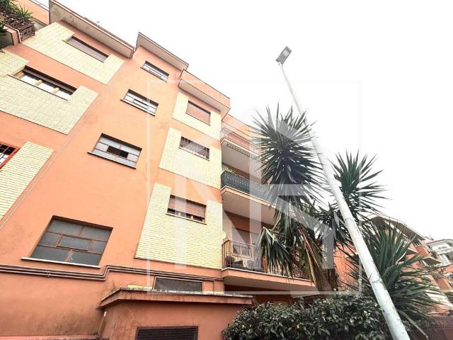 Appartamento in vendita a Roma RM