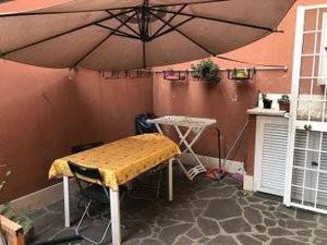 Appartamento in vendita a Roma RM