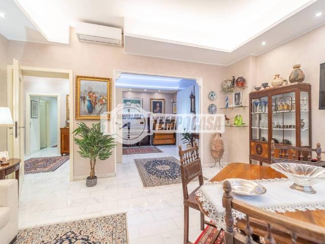 Appartamento in vendita a Roma RM