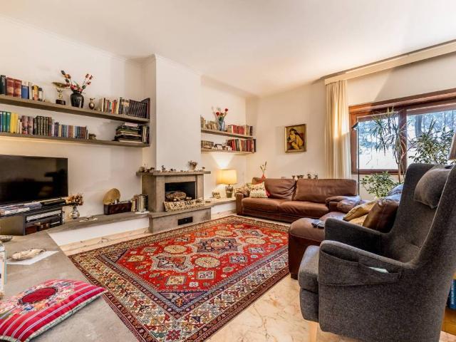 Appartamento in vendita a Roma RM