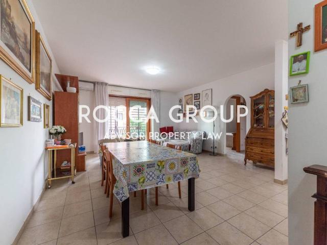 Appartamento in vendita a Roma RM