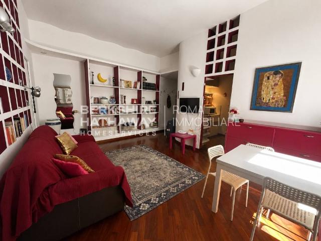 Appartamento in vendita a Roma RM