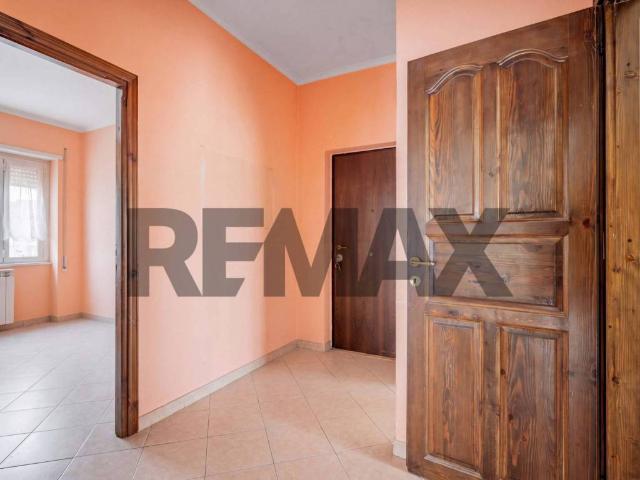 Appartamento in vendita a Roma RM