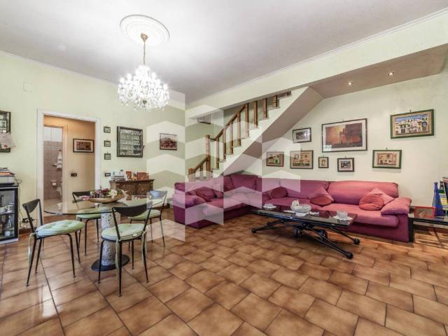 Appartamento in vendita a Roma RM