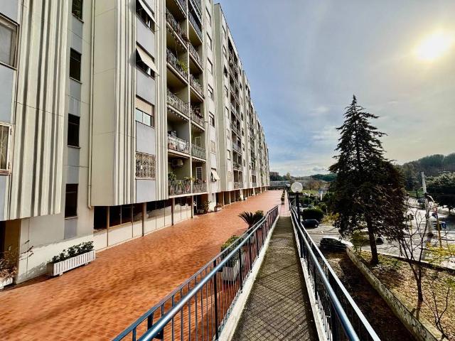 Appartamento in vendita a Roma RM
