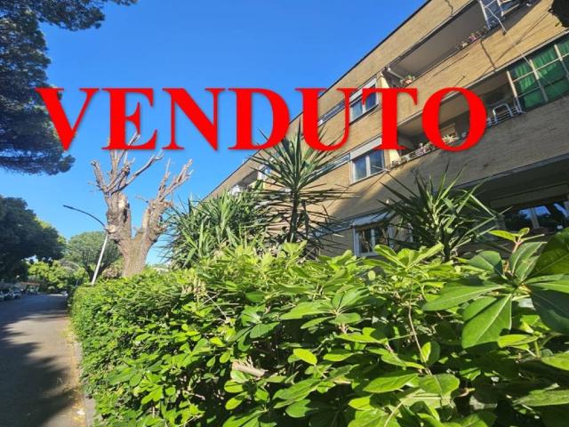 Appartamento in vendita a Roma RM