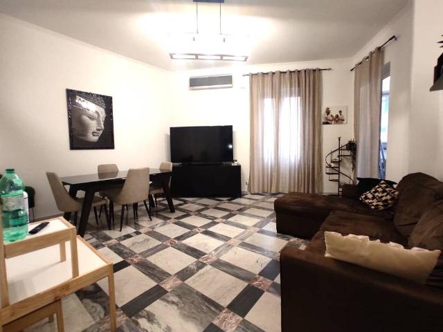 Appartamento in vendita a Roma RM