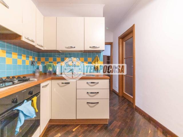 Appartamento in vendita a Roma RM