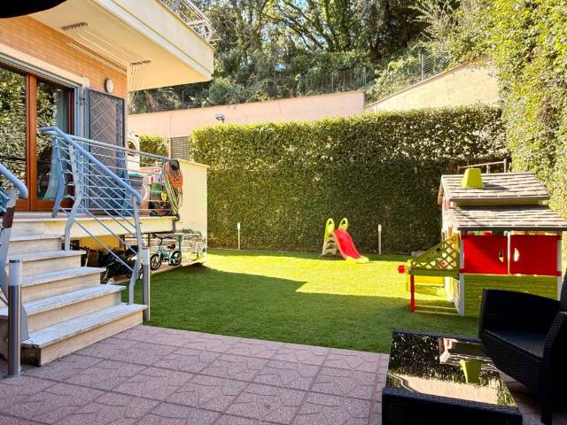 Appartamento in vendita a Roma RM